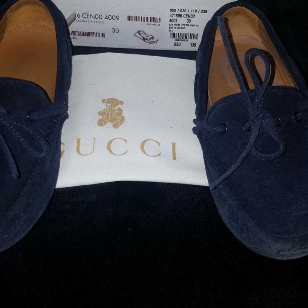 GUCCI BLUE SUEDE MOCCASINS